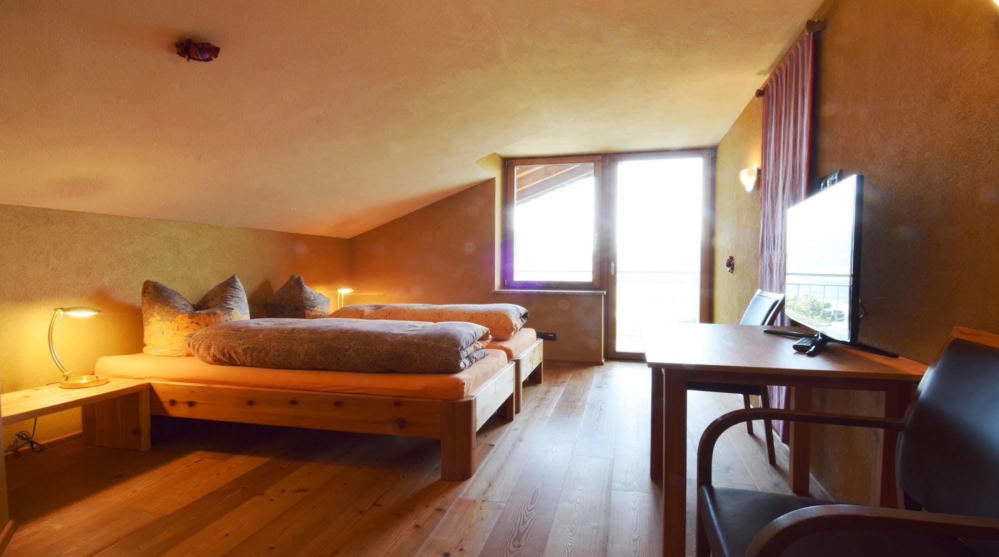 Yoga Hotell Feldkirch Exteriör bild